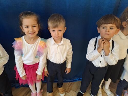 2424911b-9654-481a-8855-f3e3ab46bce1 (Copy)