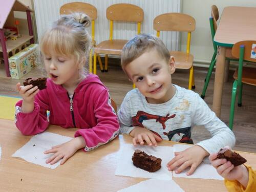 283710571_859936695170069_2721422664012523285_n