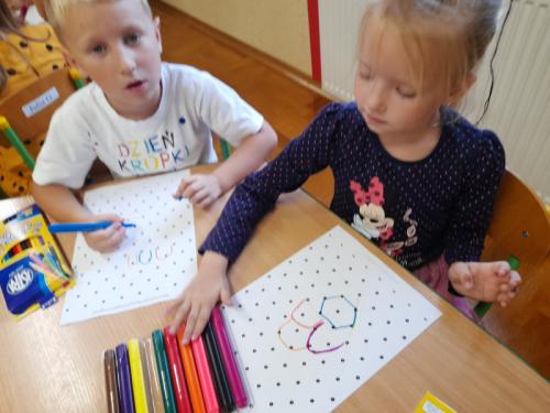 306848518-1071707433709381-404