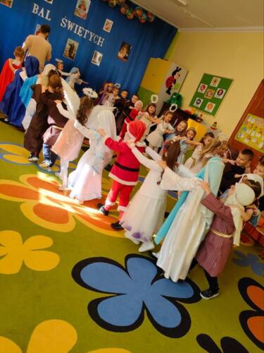 313094562_854410729068733_3453845733870520432_n