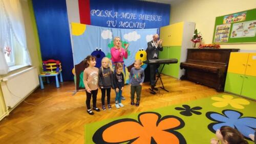 368370246_1336136473678689_1992356540475410905_n (Copy)