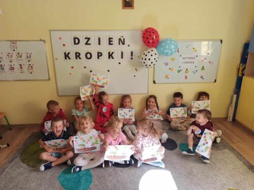 377145854_183623378085388_9184593751793272724_n (Copy)