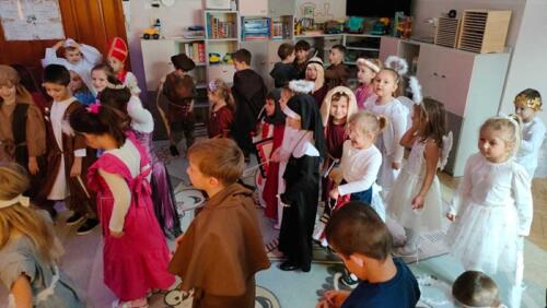 70c42492-a80c-43af-aed1-a11a5d0b6ff5 (Copy)