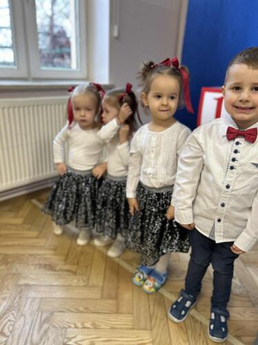 995cad26-e689-447e-b400-86e1e196c2c1 (Copy)