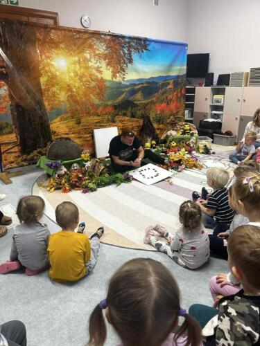 a660db83-2dbc-4511-b7ae-a571e02ef61b (Copy)