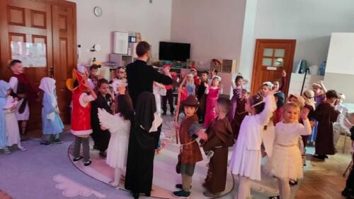 b1dee1e6-a2a5-4e38-9802-e4ce698072bd (Copy)