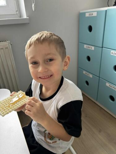 beb39229-a5be-4985-b10d-1647c1570806 (Copy)