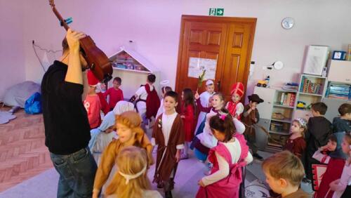 ec96ba31-39ac-4d02-a502-9c0320a30f3f (Copy)