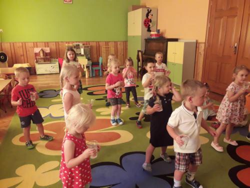 received_1402931036762270