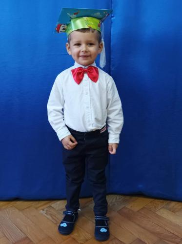 received_384307810152265