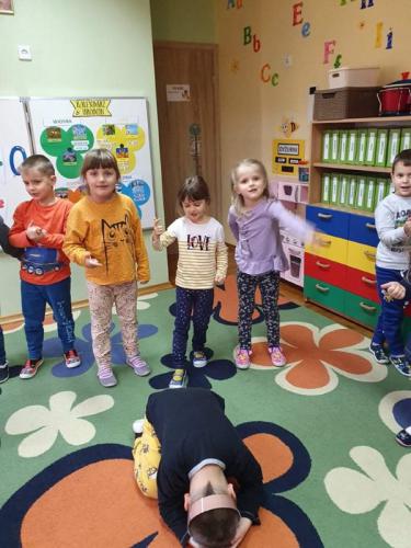 received_393433165812401