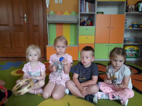 received_694075057821178